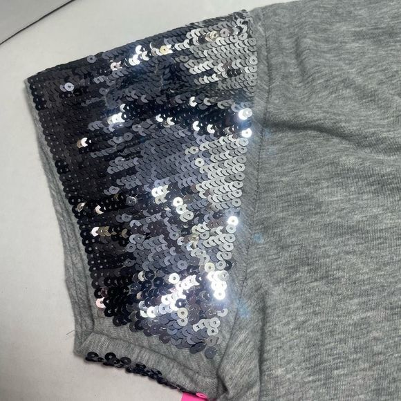 BNWOT Victoria’s Secret PINK Gray knitsequin short sleeve tshirt S PRICE FIRM - Picture 8 of 11